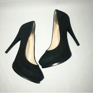 Guess black suede heels sz 5 1/2 women